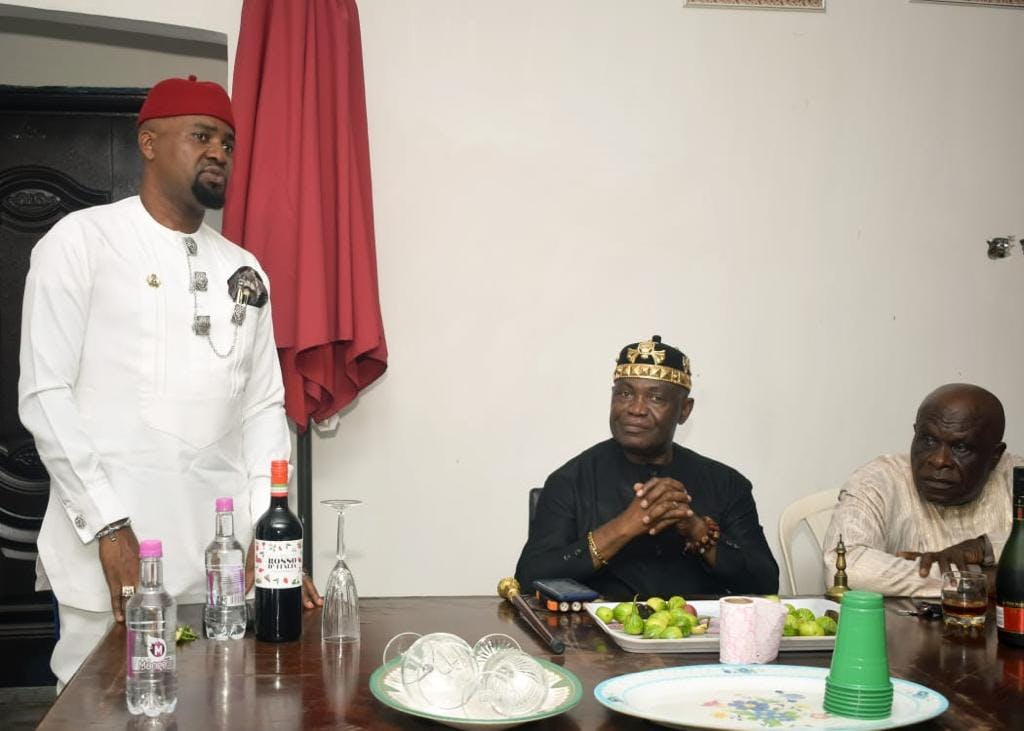 Agogbuo holds strategic talks with Orodo Traditional Rulers, Village Heads and APC stakeholders